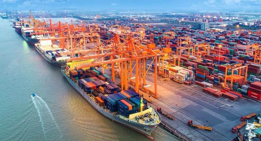 Nhập khẩu nông sản hàng tàu rời về cảng Phú Mỹ - Cái Mép