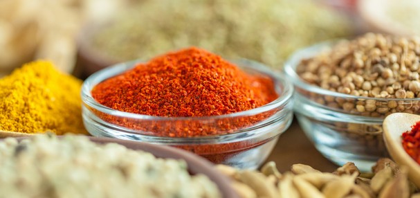 Nhập khẩu, thông quan phụ gia bổ sung cho thức ăn chăn nuôi, thức ăn thuỷ sản